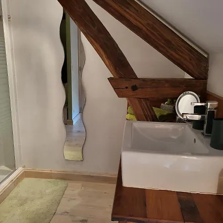 Maison d'hôtes Le Clos Des Figuiers - 3 D'hôtes De Charme *