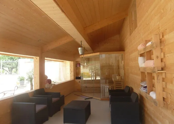 Le Clos Des Figuiers - 3 D'hotes De Charme Pensión *