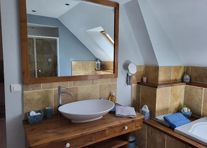 Pensión Le Clos Des Figuiers - 3 D'hotes De Charme *