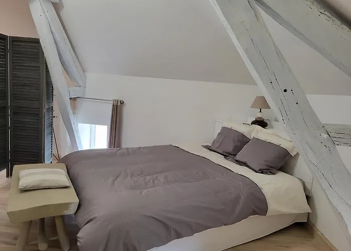 Le Clos Des Figuiers - 3 D'hotes De Charme Duravel