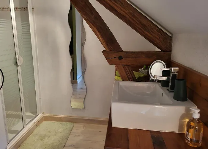 Pensión Le Clos Des Figuiers - 3 D'hotes De Charme *