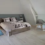 Le Clos Des Figuiers - 3 D'hotes De Charme