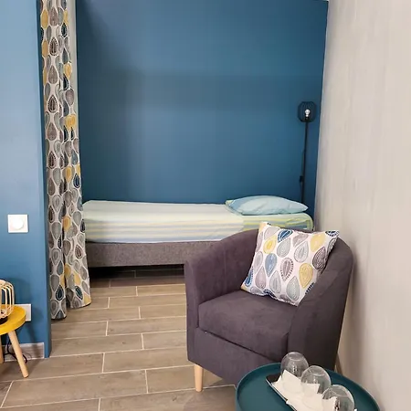 Le Clos Des Figuiers - 3 D'hotes De Charme Duravel